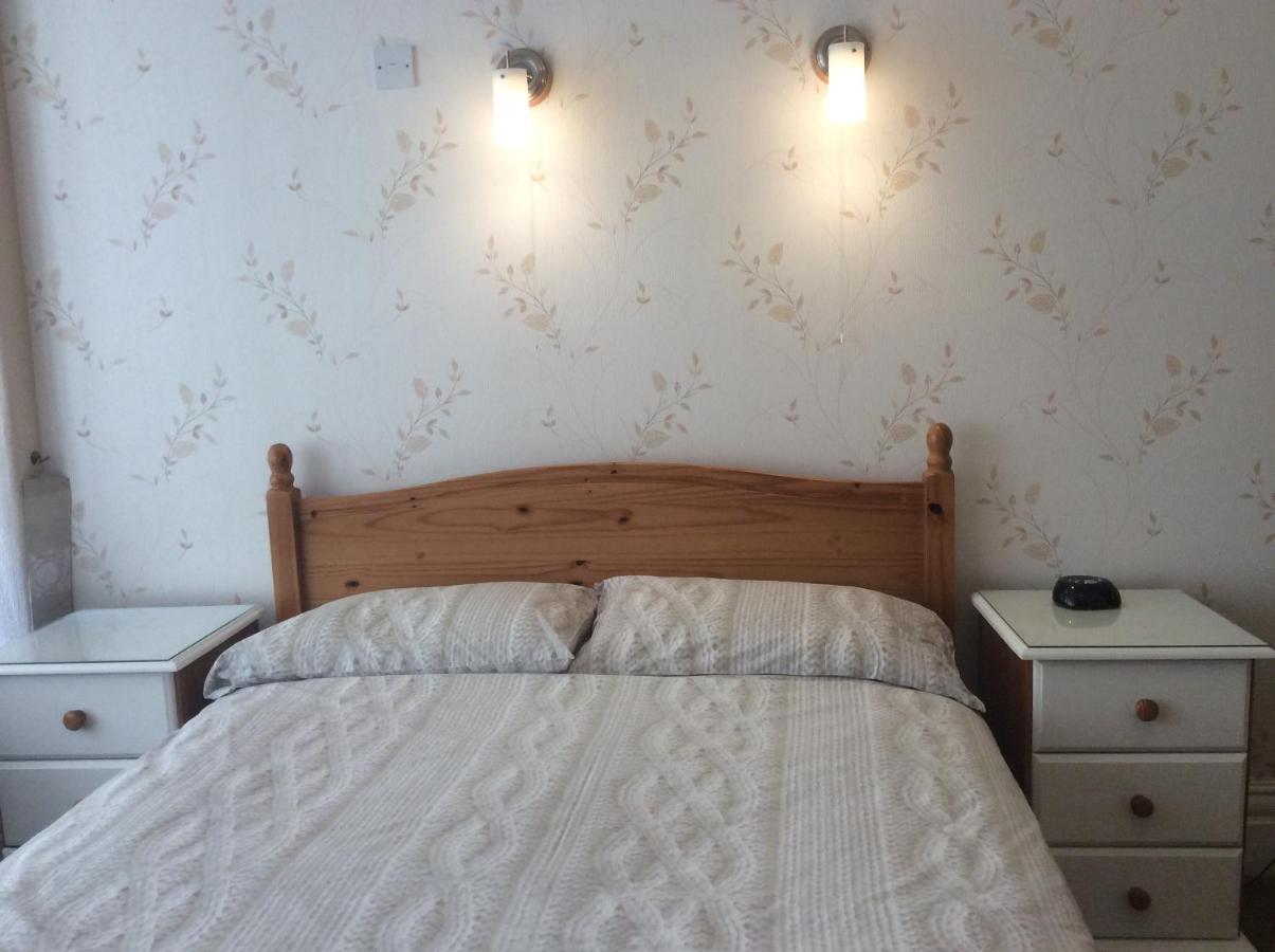 Blantyre Guest House Bridlington Bagian luar foto