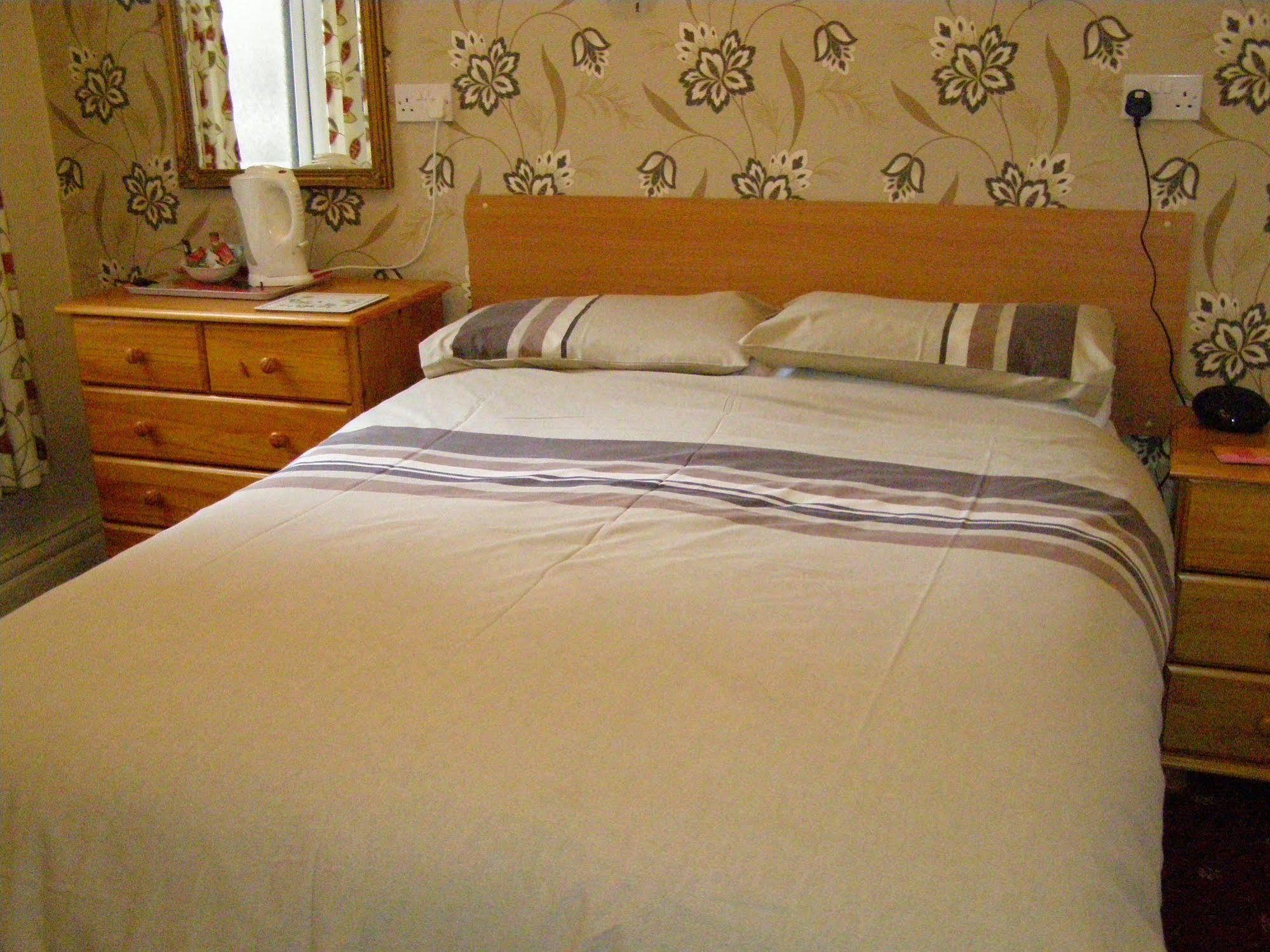 Blantyre Guest House Bridlington Bagian luar foto