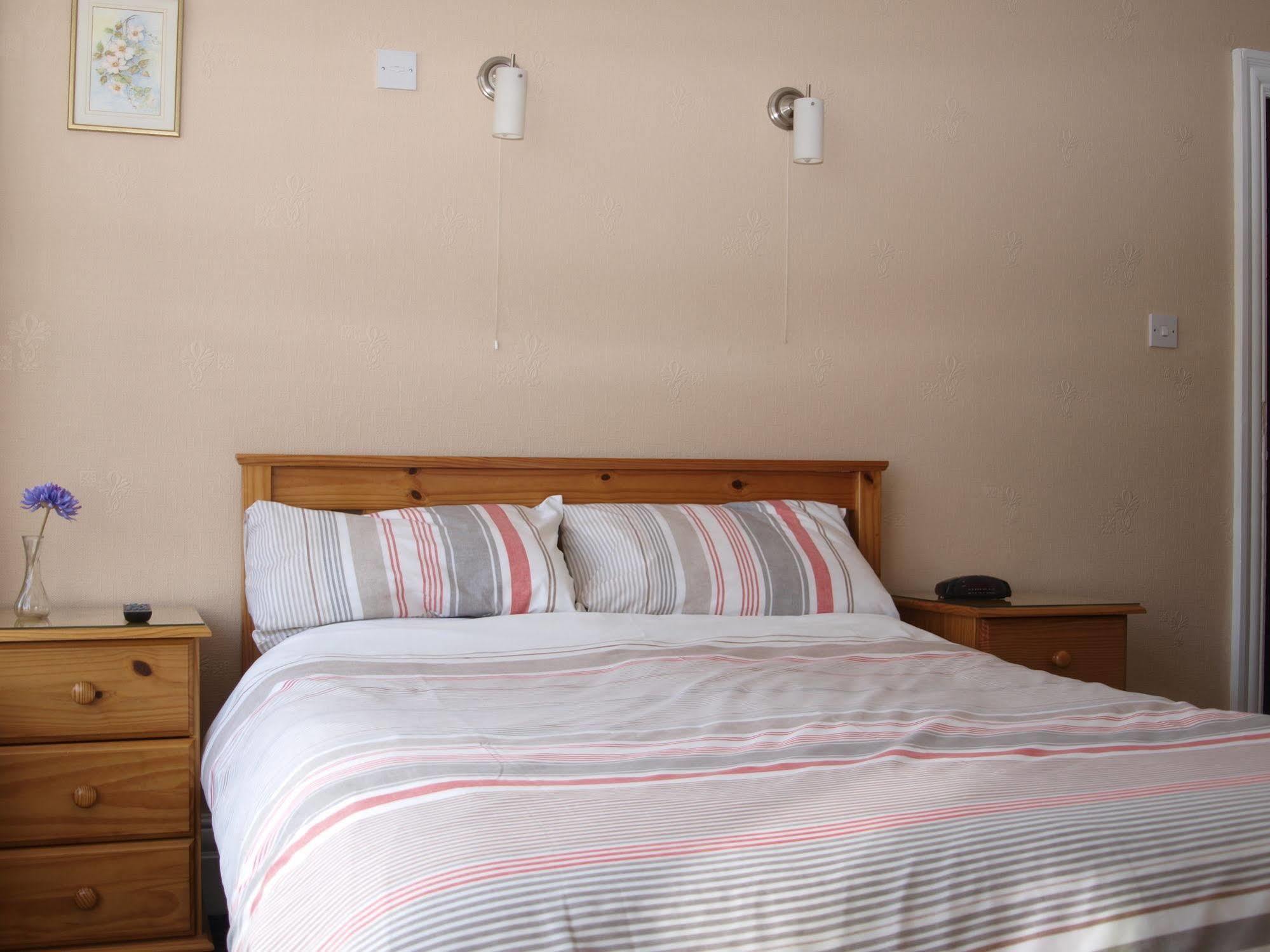 Blantyre Guest House Bridlington Bagian luar foto